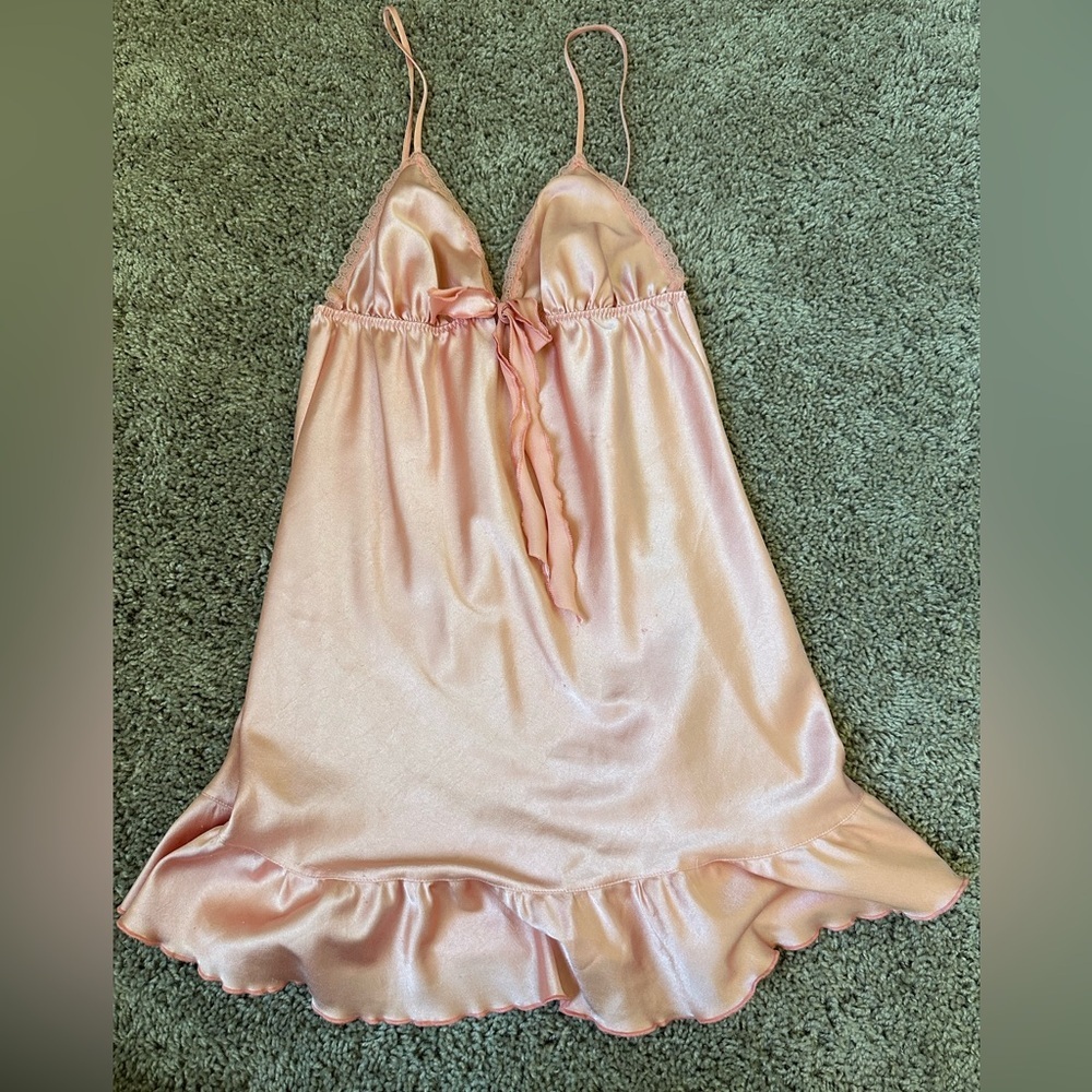 Vintage Y2K Victoria Secret angels satin baby pink nights dress